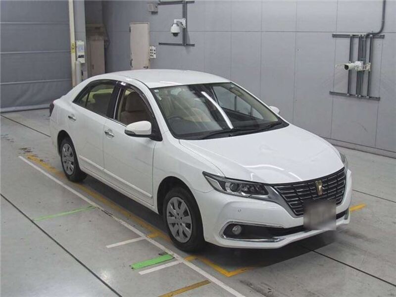 TOYOTA PREMIO