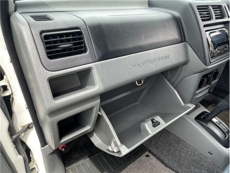 PAJERO MINI