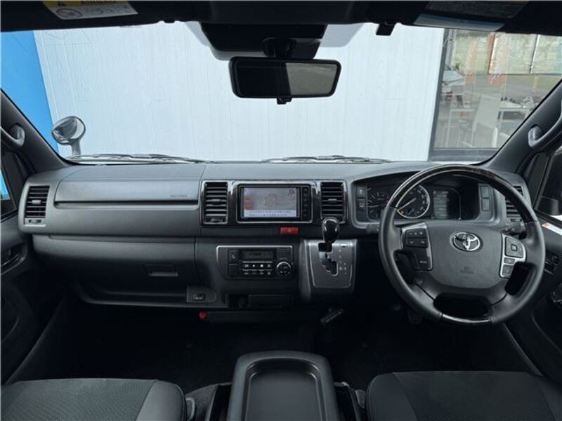 HIACE