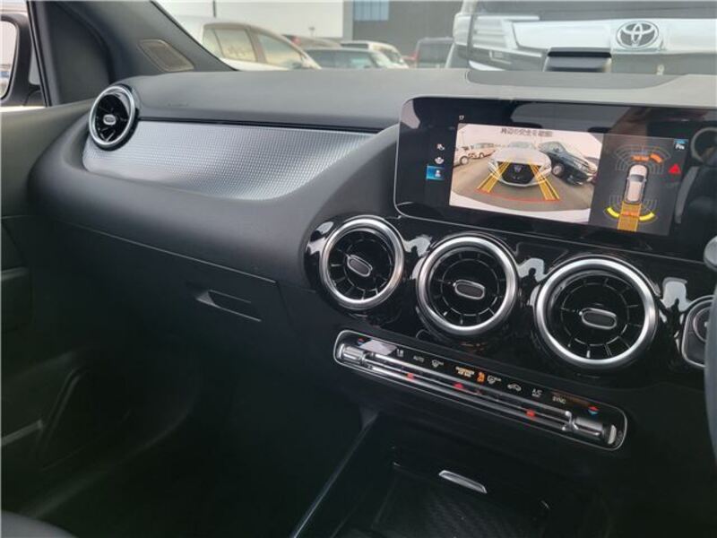 B-CLASS