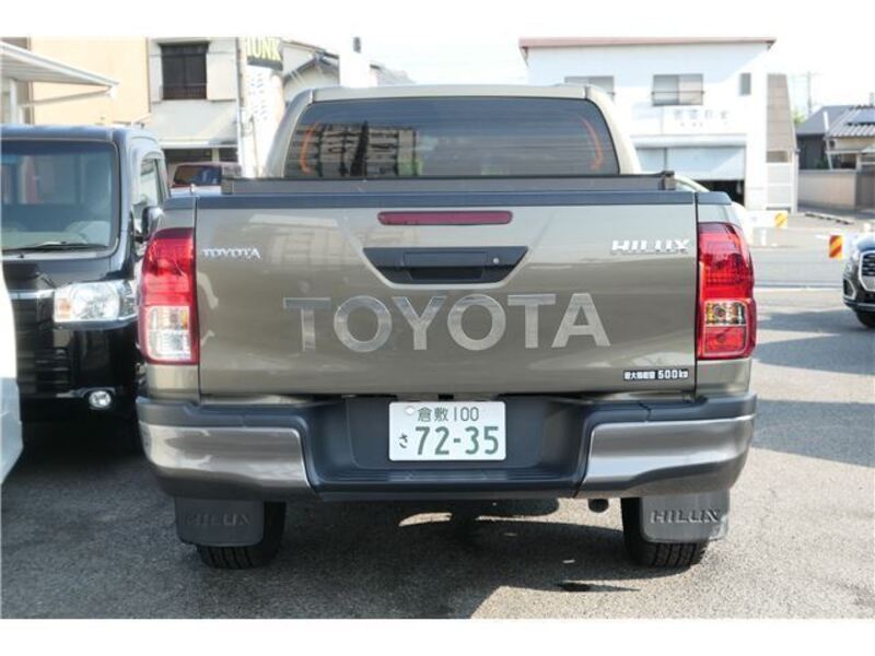 HILUX