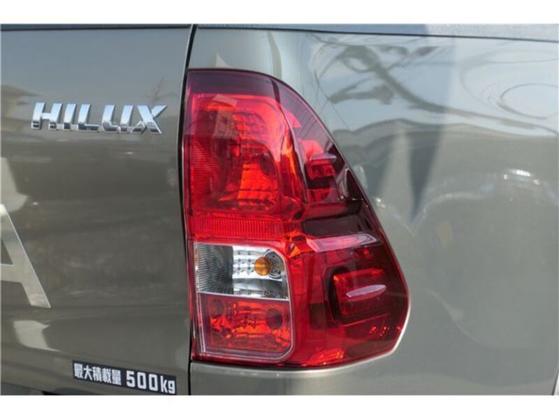HILUX