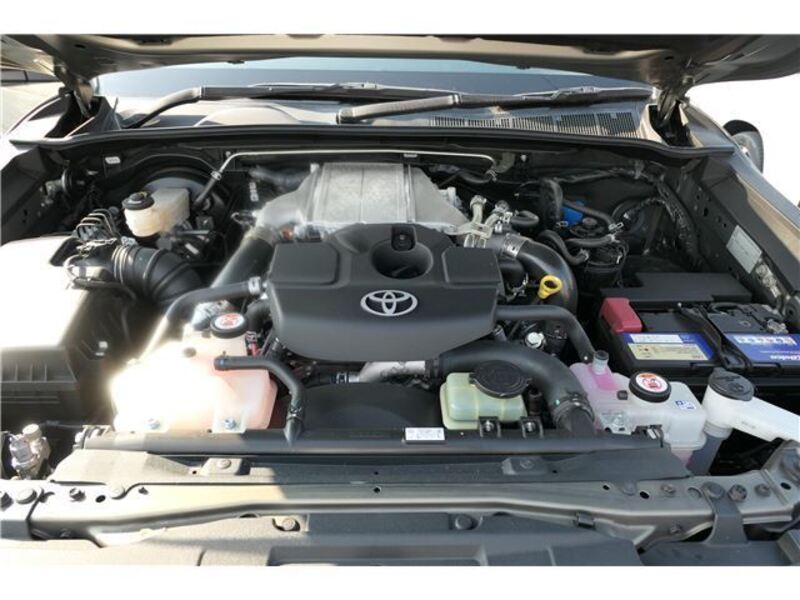 HILUX