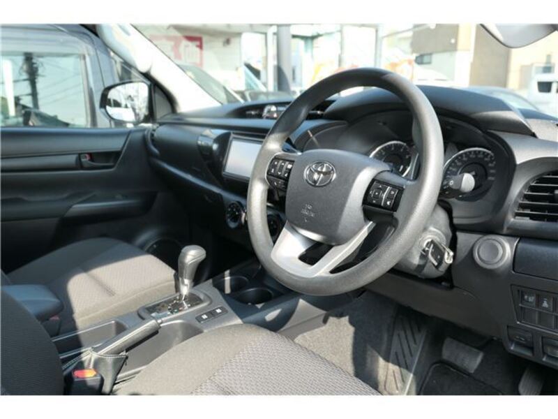 HILUX
