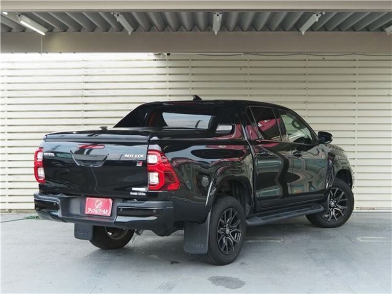 HILUX