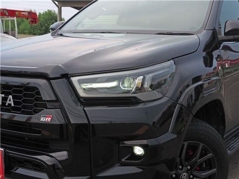 HILUX