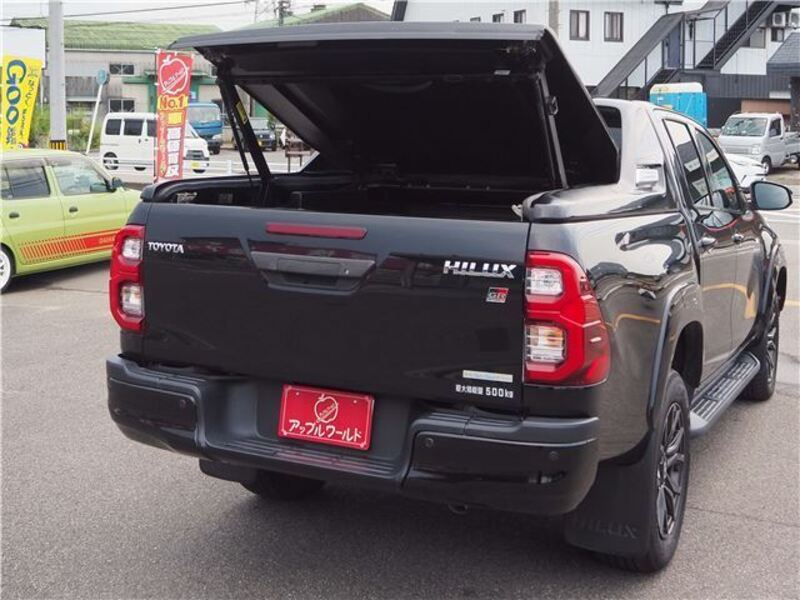 HILUX