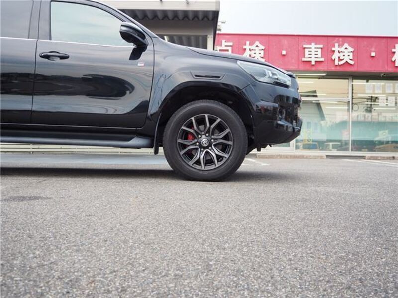 HILUX
