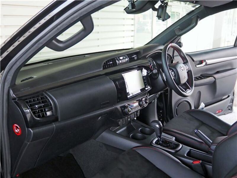 HILUX