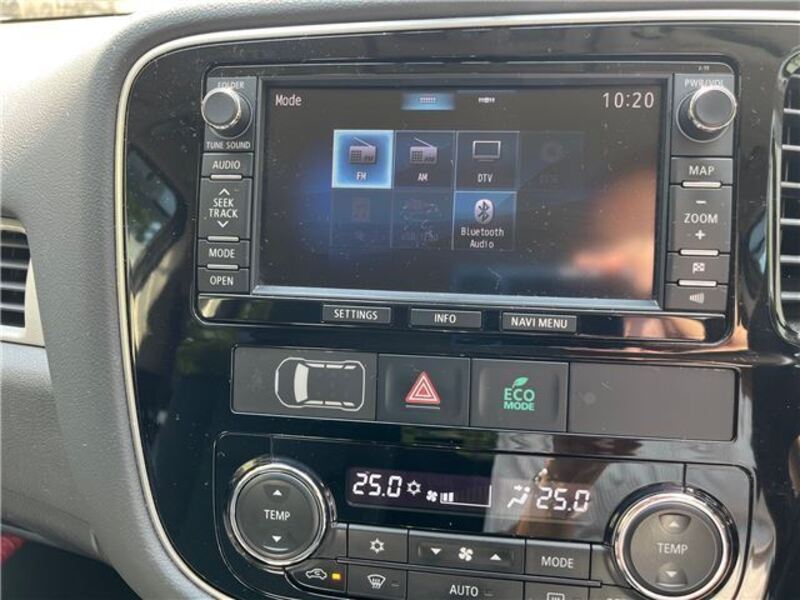 OUTLANDER PHEV