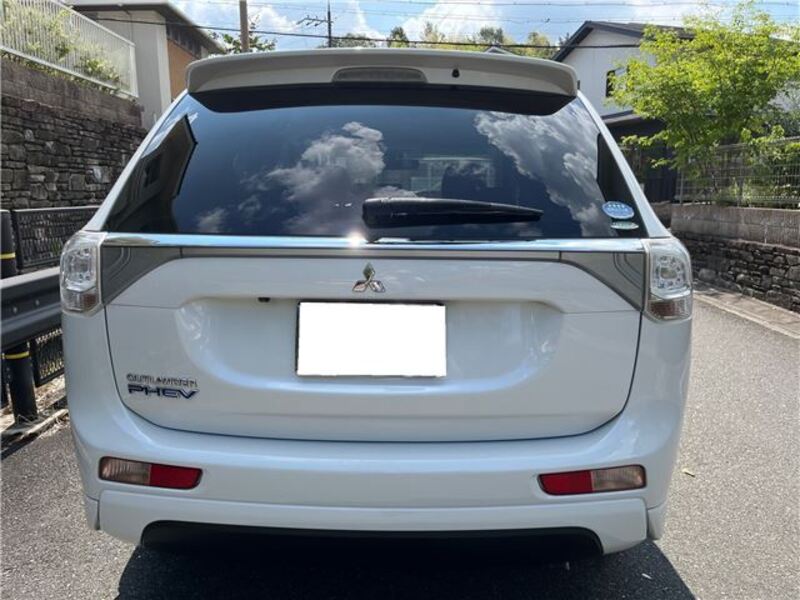 OUTLANDER PHEV