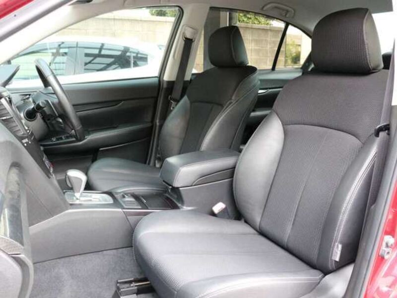 LEGACY B4