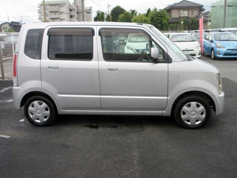 WAGON R
