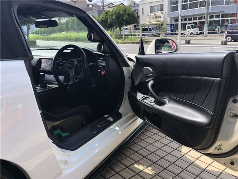S2000