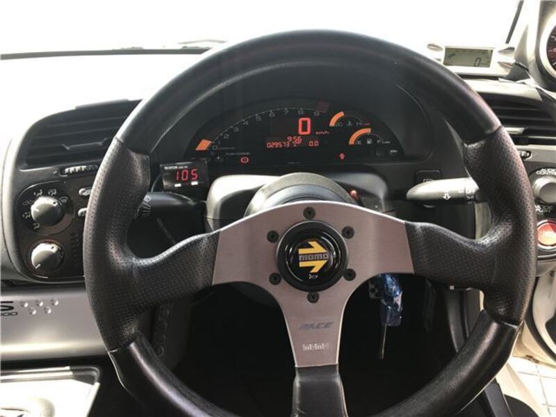 S2000