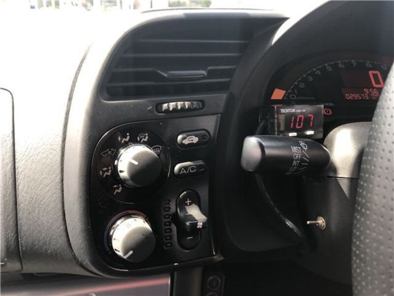 S2000