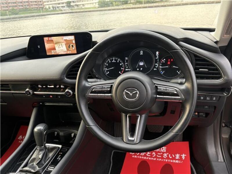 MAZDA3