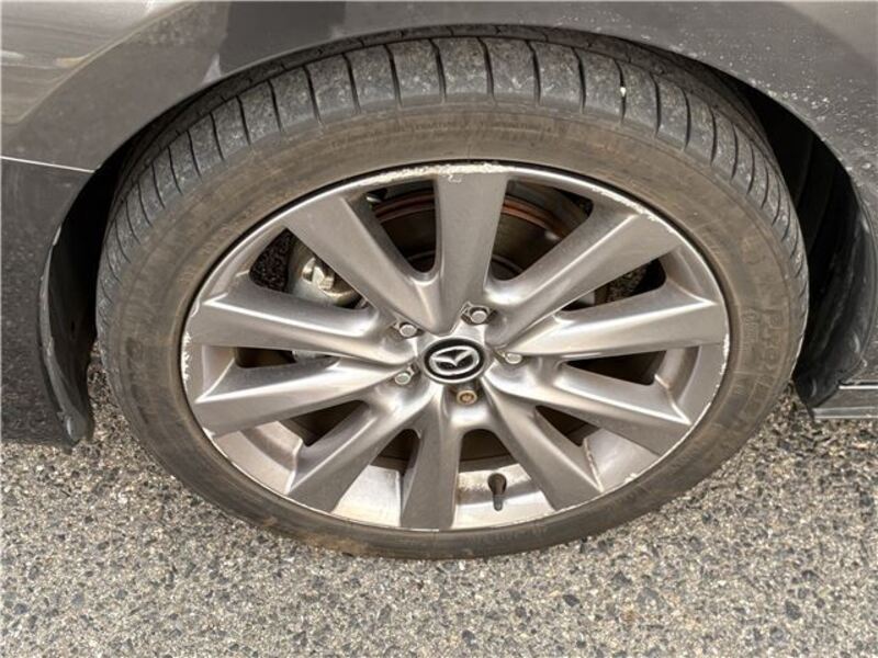 MAZDA3