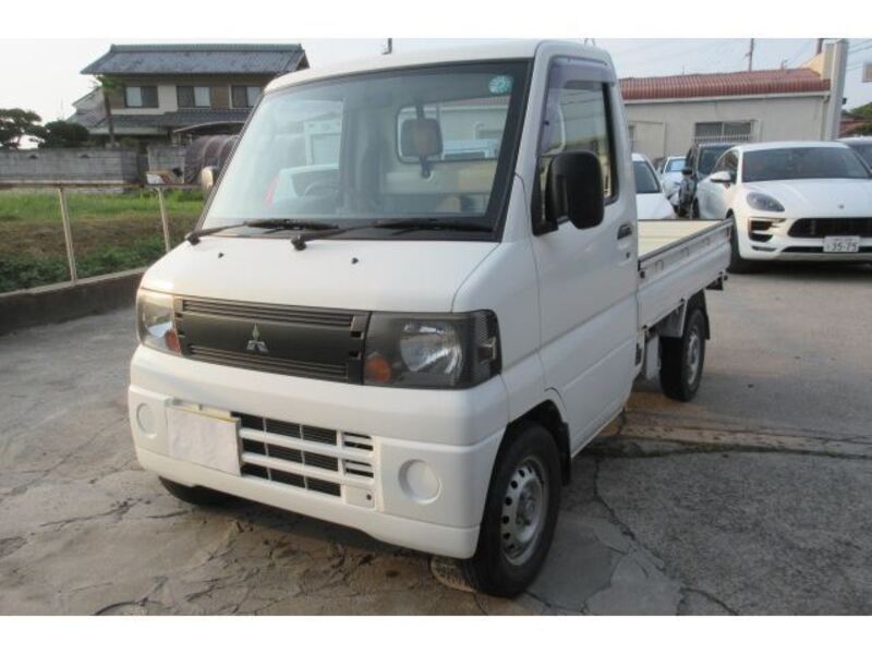 MITSUBISHI MINICAB TRUCK