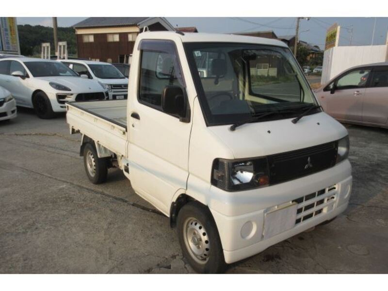 MINICAB TRUCK