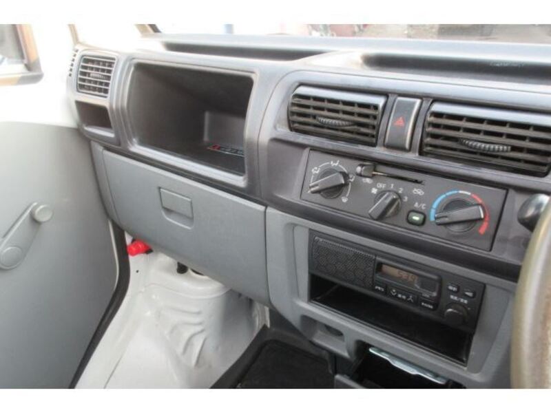 MINICAB TRUCK