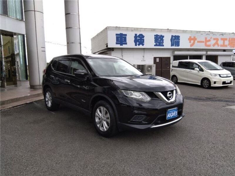 X-TRAIL