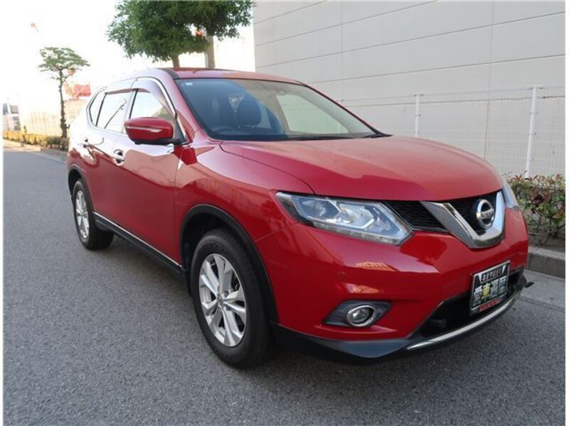 X-TRAIL
