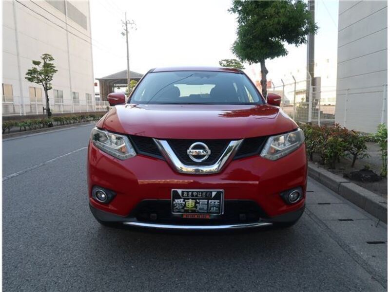 X-TRAIL