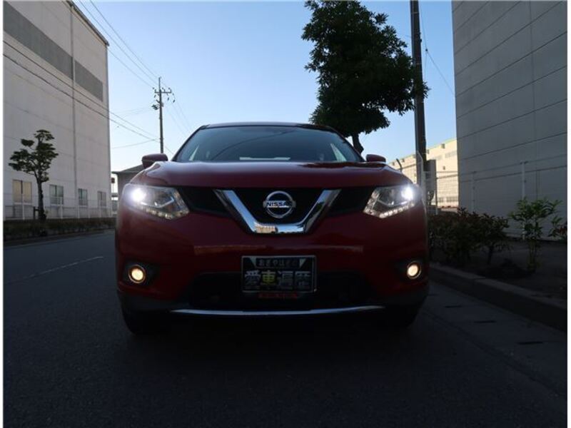 X-TRAIL