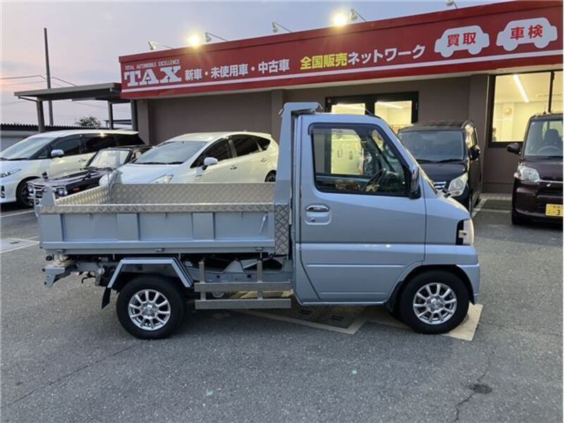 MINICAB TRUCK