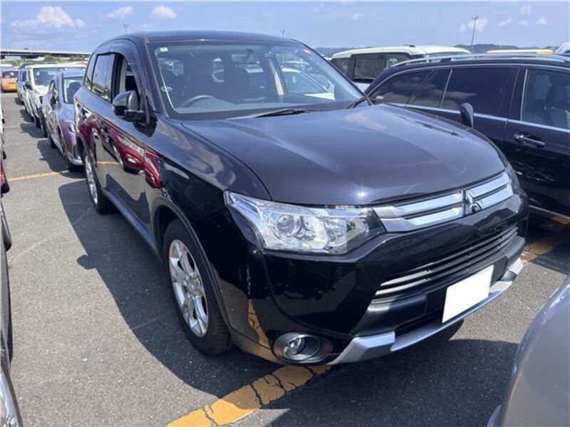 MITSUBISHI OUTLANDER
