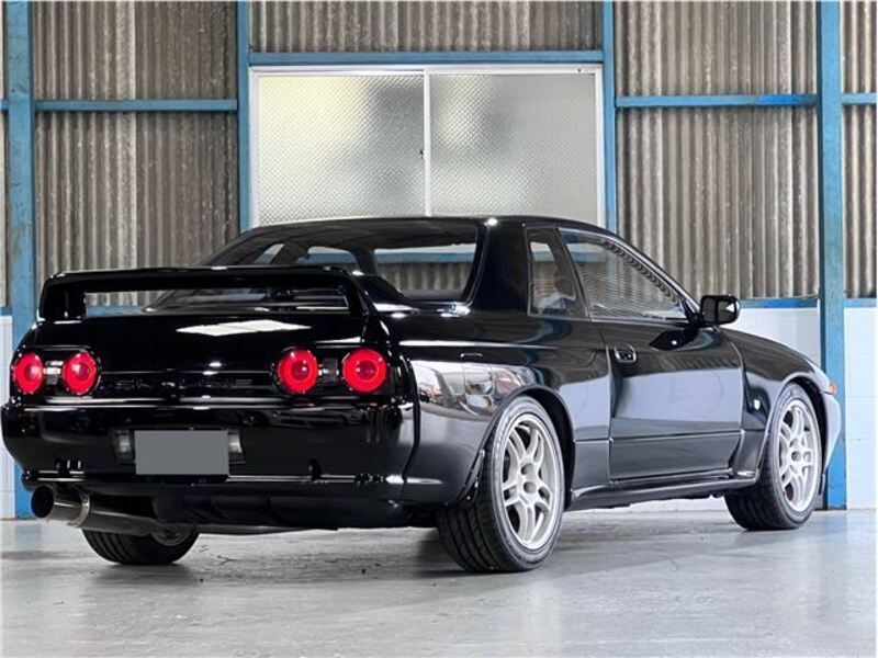 SKYLINE