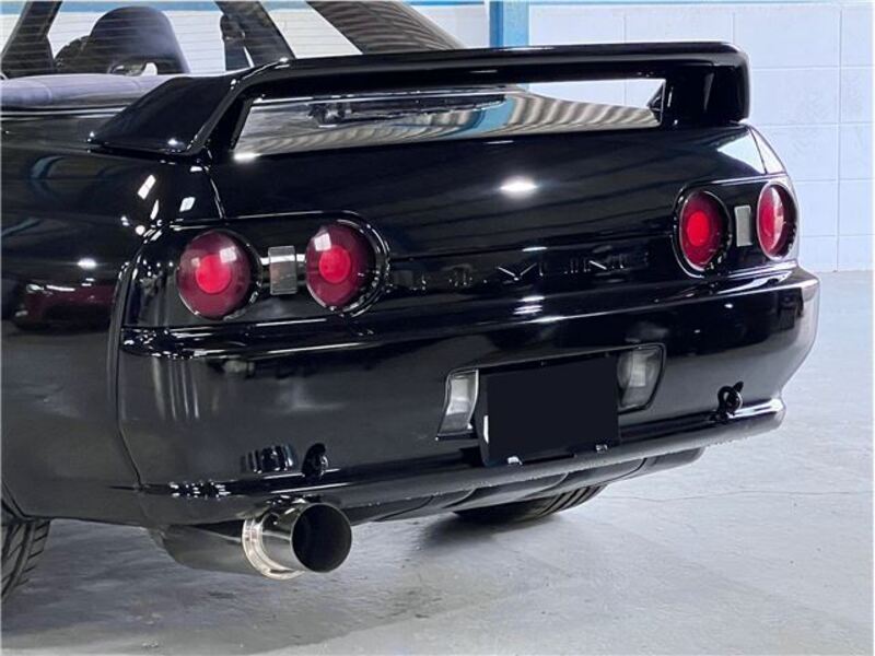 SKYLINE