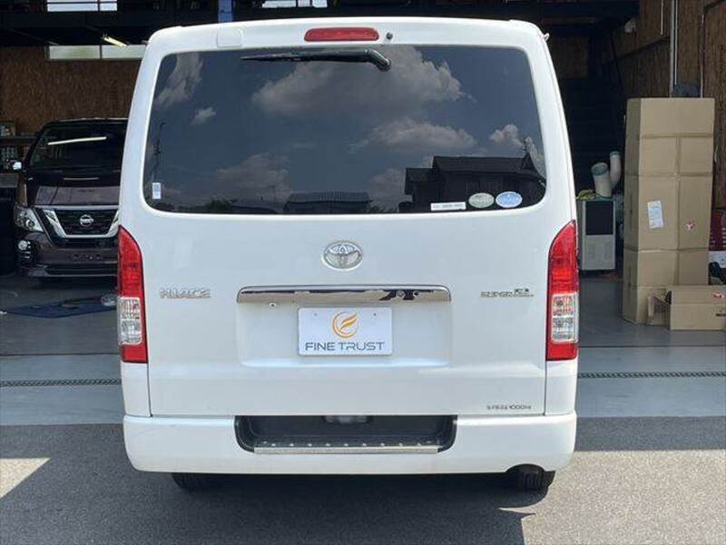 HIACE VAN