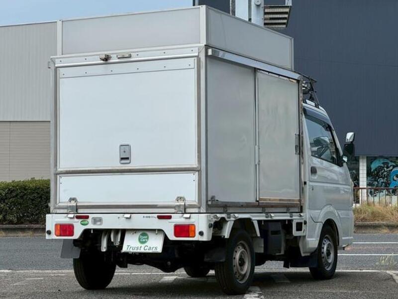 CARRY TRUCK