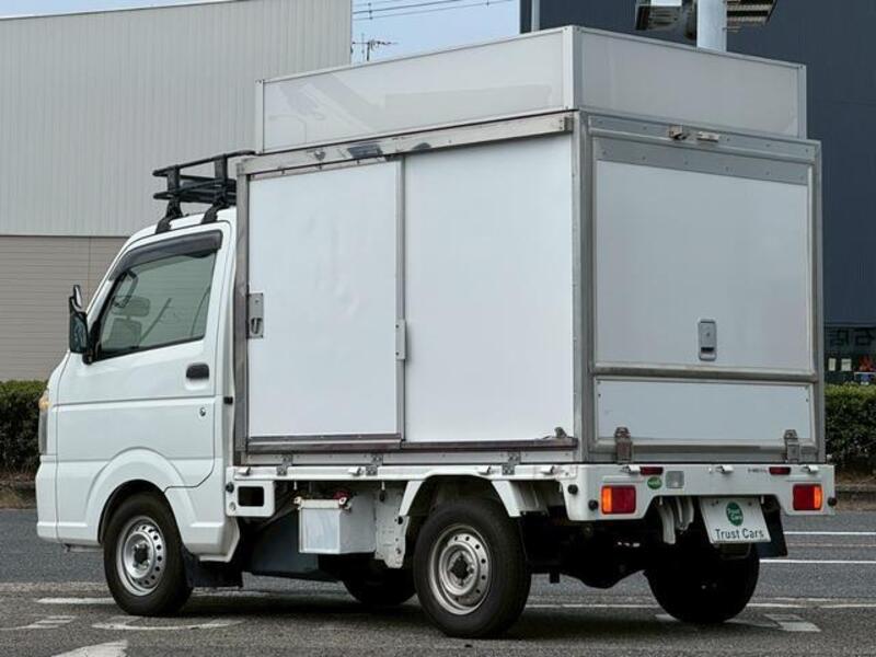 CARRY TRUCK