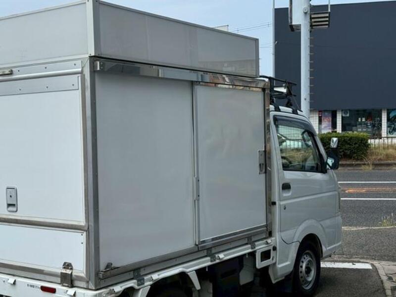 CARRY TRUCK