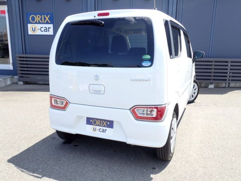WAGON R