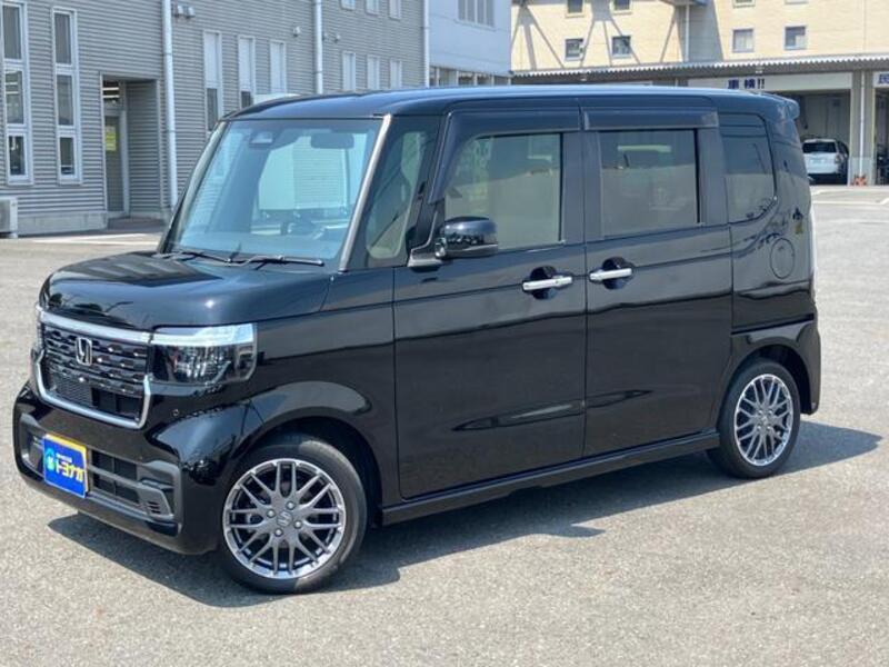 N BOX CUSTOM