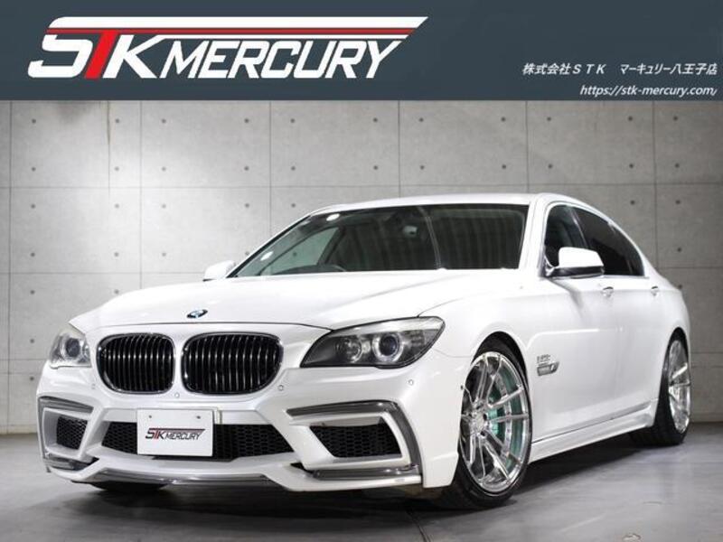BMW 7 SERIES