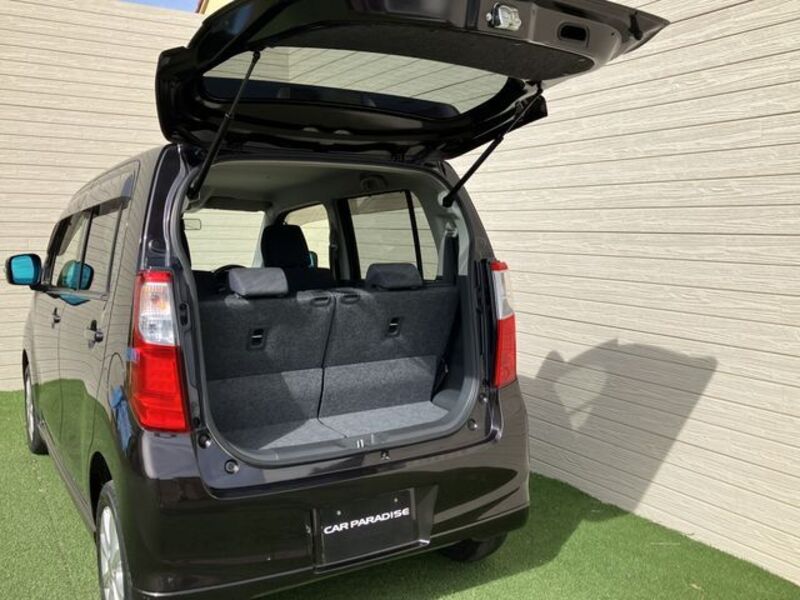 WAGON R