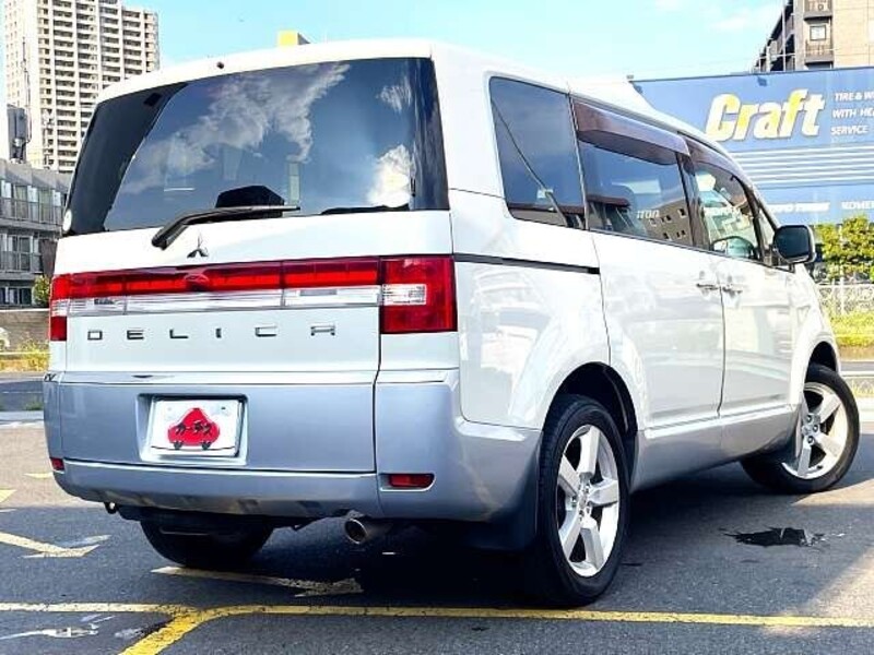 DELICA D5