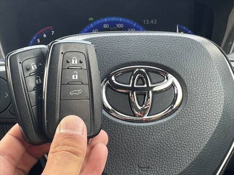 COROLLA CROSS