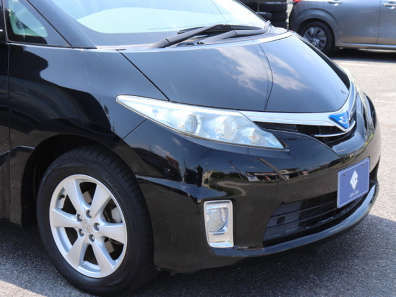 ESTIMA HYBRID