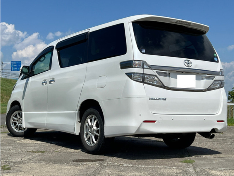 VELLFIRE