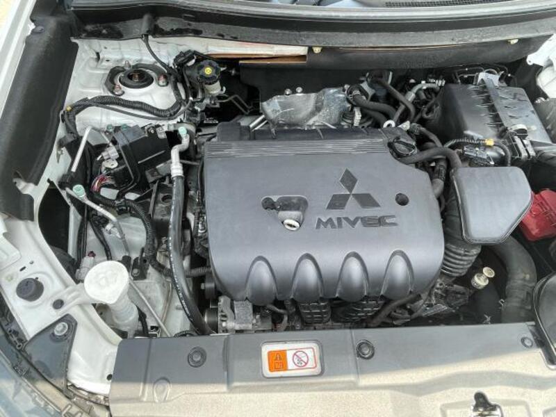 OUTLANDER