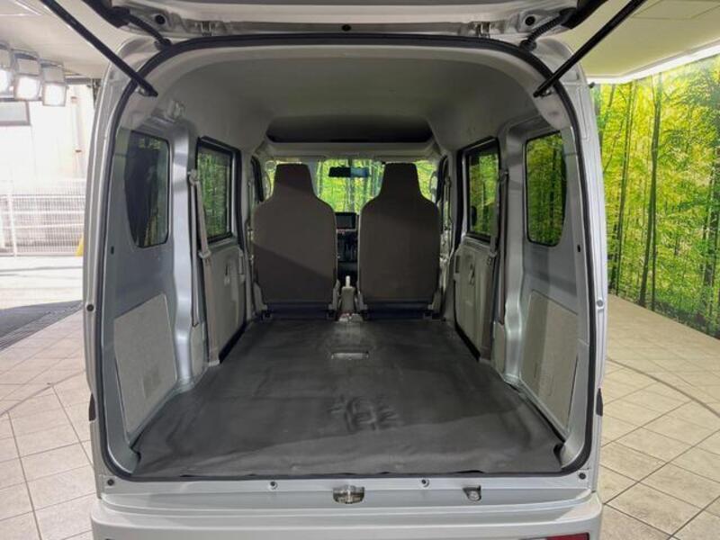 MINICAB VAN