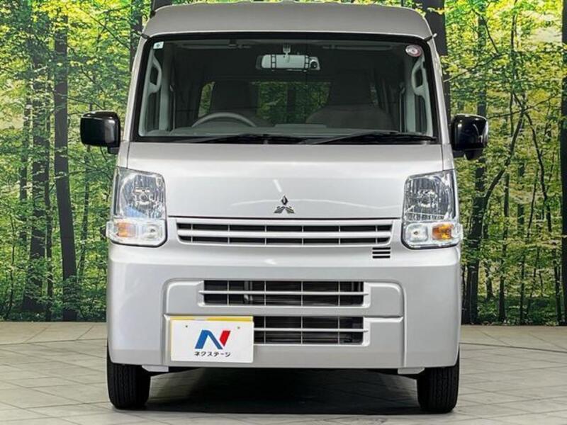 MINICAB VAN