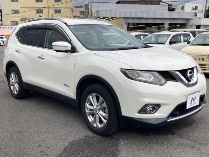 X-TRAIL