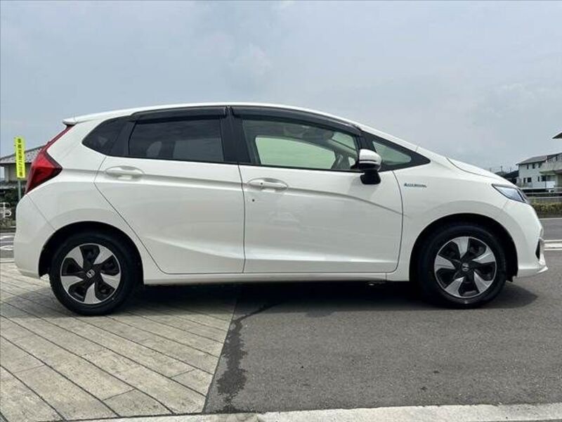 FIT HYBRID